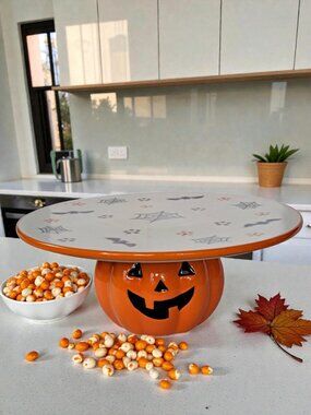 TEMPTATIONS Boofetti Halloween Jack o Lantern PEDESTAL CAKE PLATE